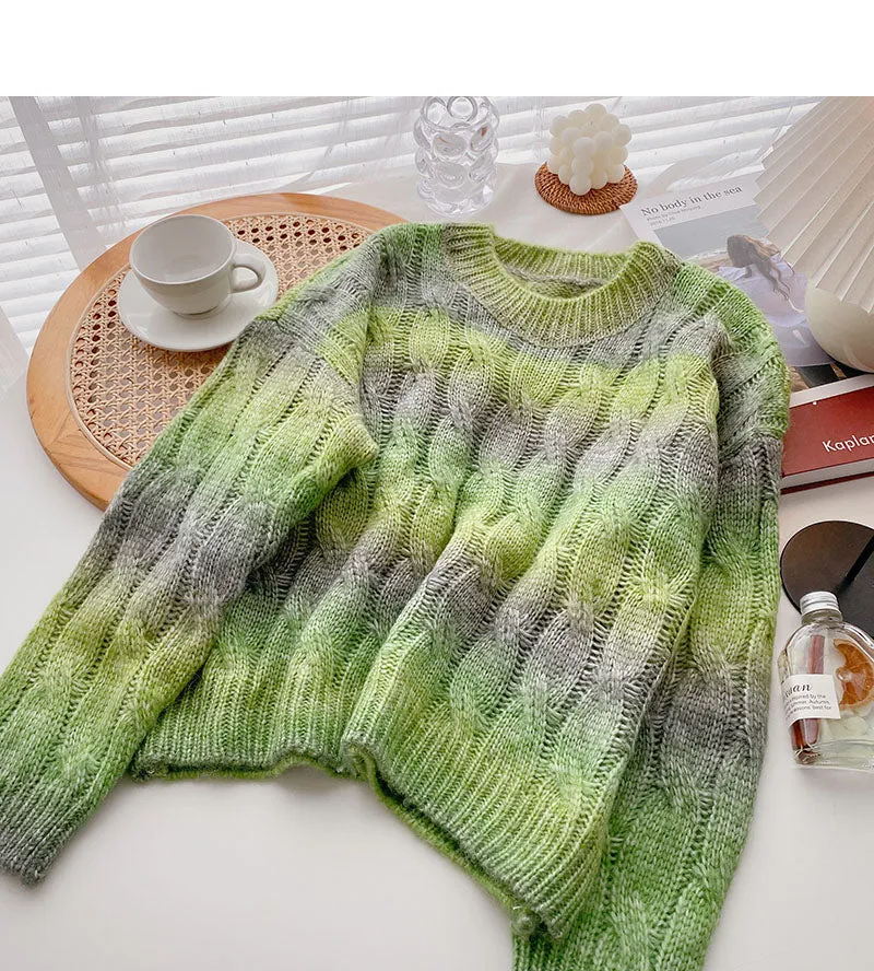 A slim tie dyed long sleeved shirt with a sense of minority design  5944