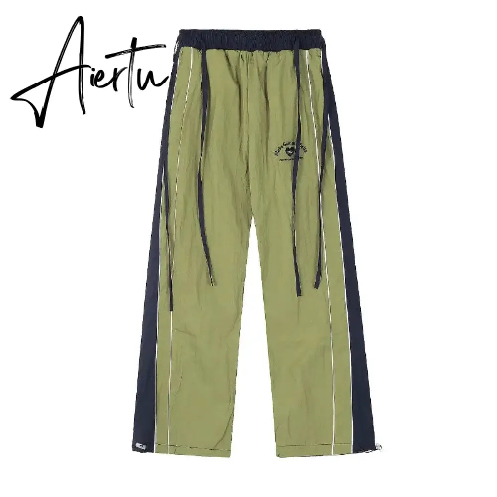 Aiertu Quick Drying Rushing Sweatpants Women American Retro Casual Color Blocking Outdoor Loose Wide Leg Green Pants Tide Running Pants