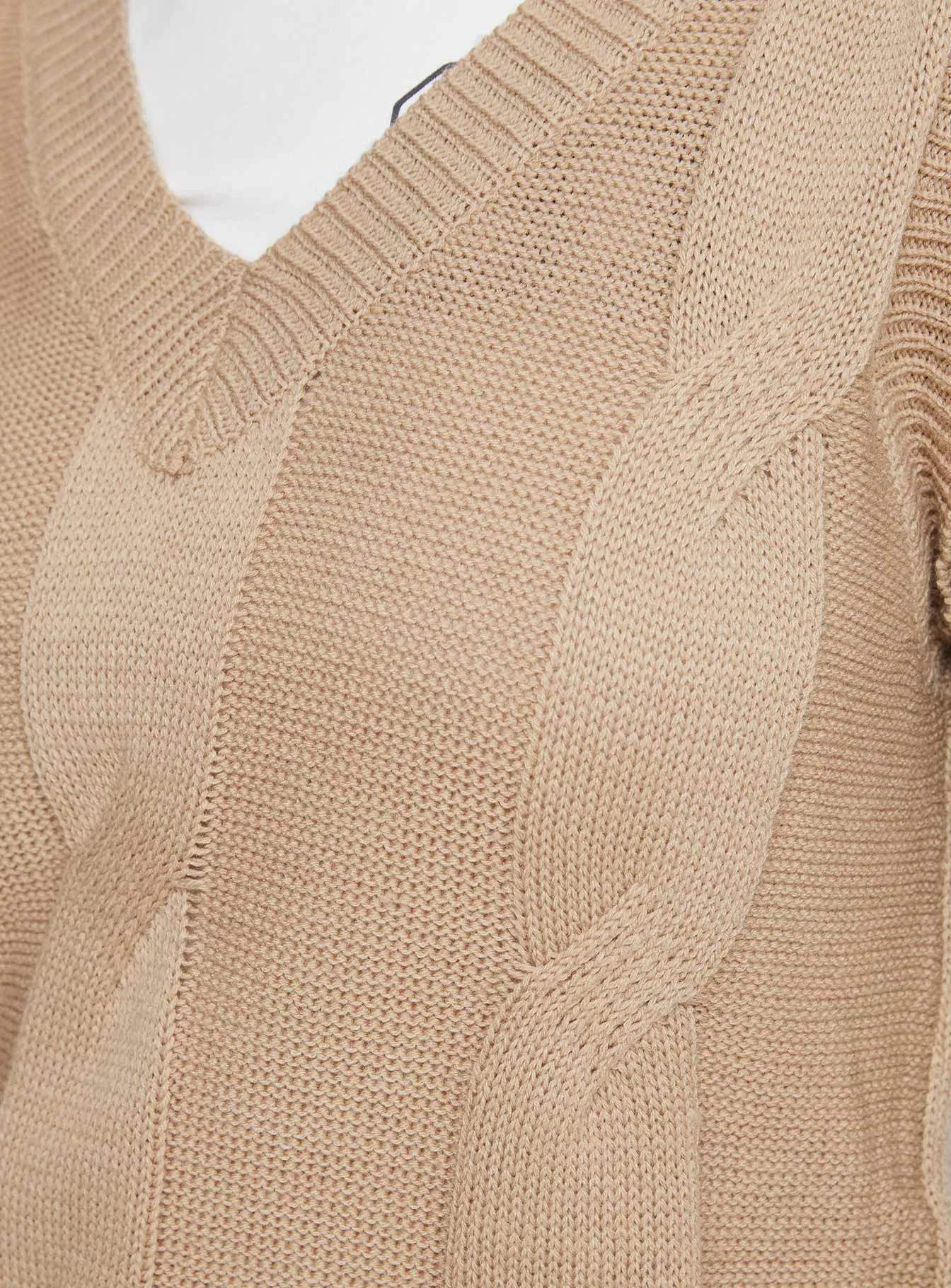 Altman Cable Knit Vest Beige