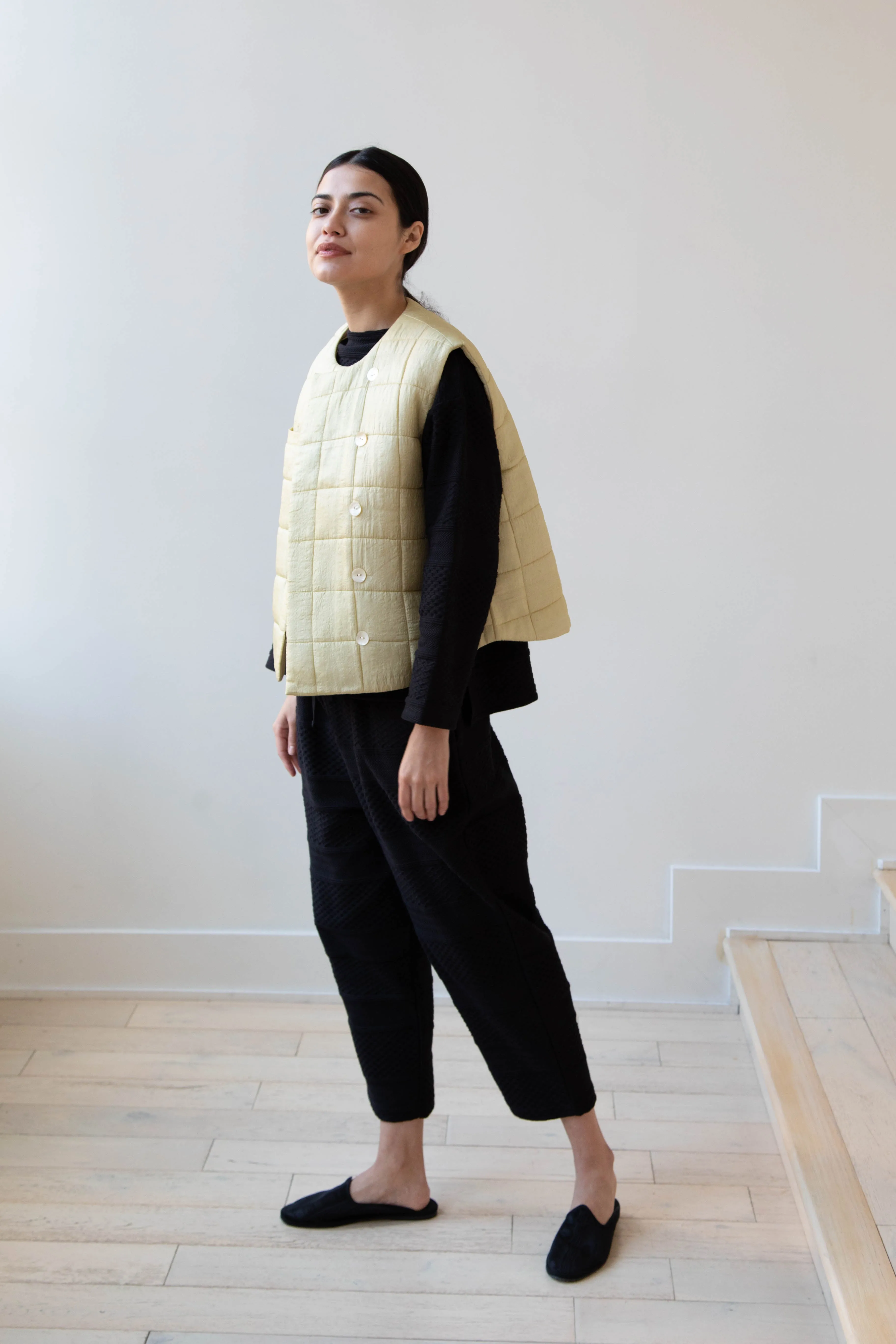 Anaak Ledha Quilted Vest in Sulphur Tussar Silk