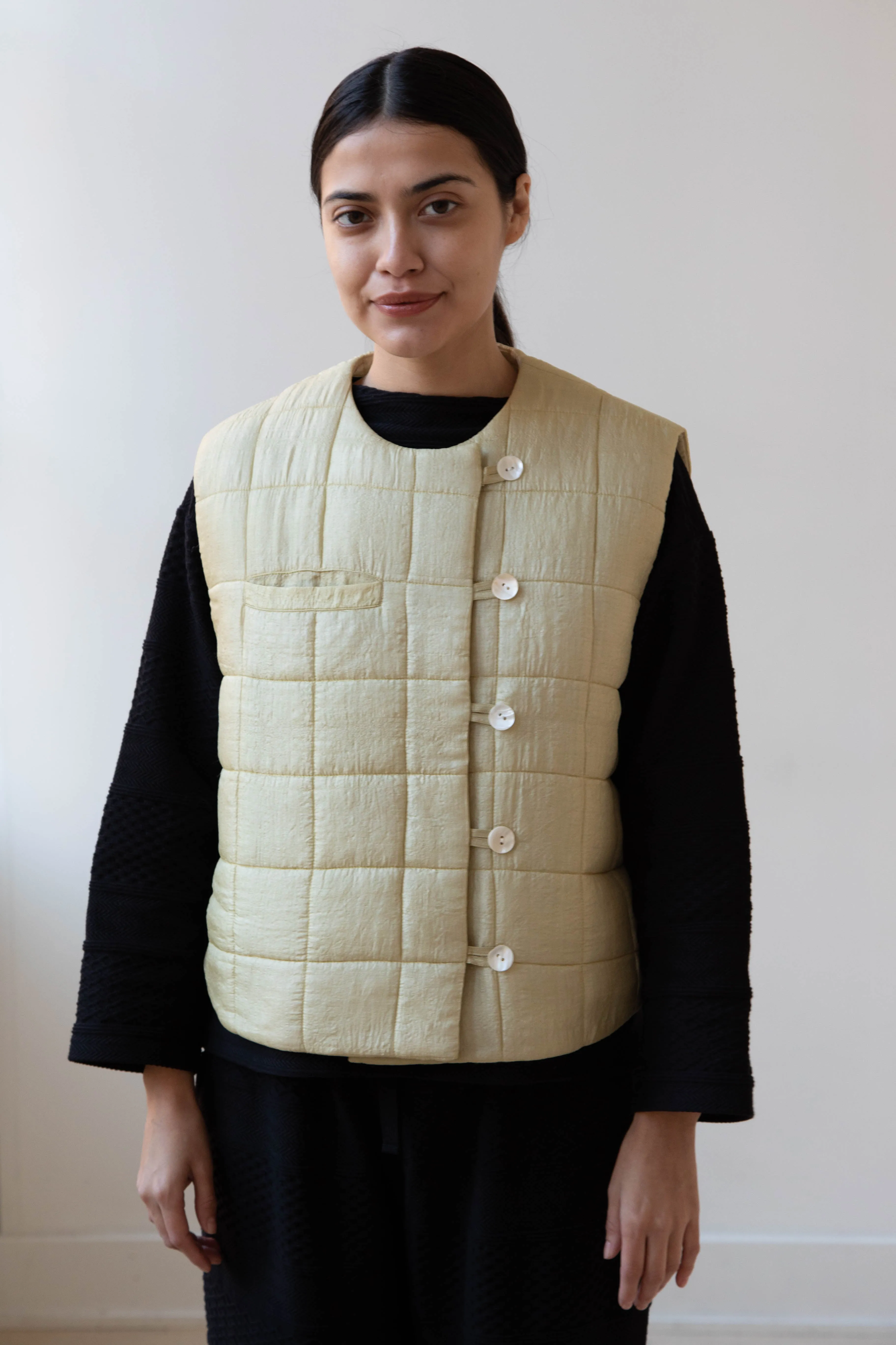 Anaak Ledha Quilted Vest in Sulphur Tussar Silk