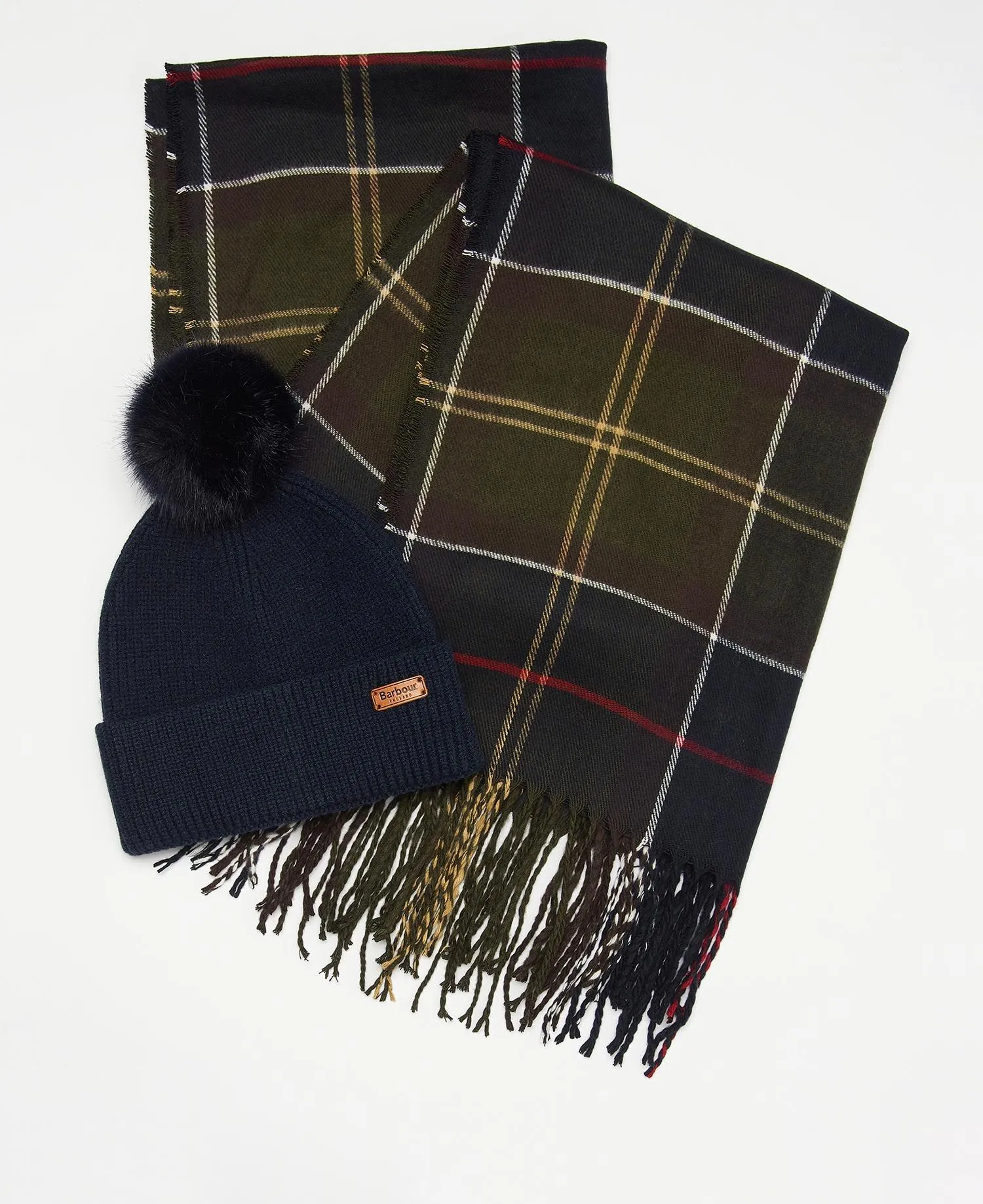 Barbour Dover Beanie & Hailes Scarf Gift Set