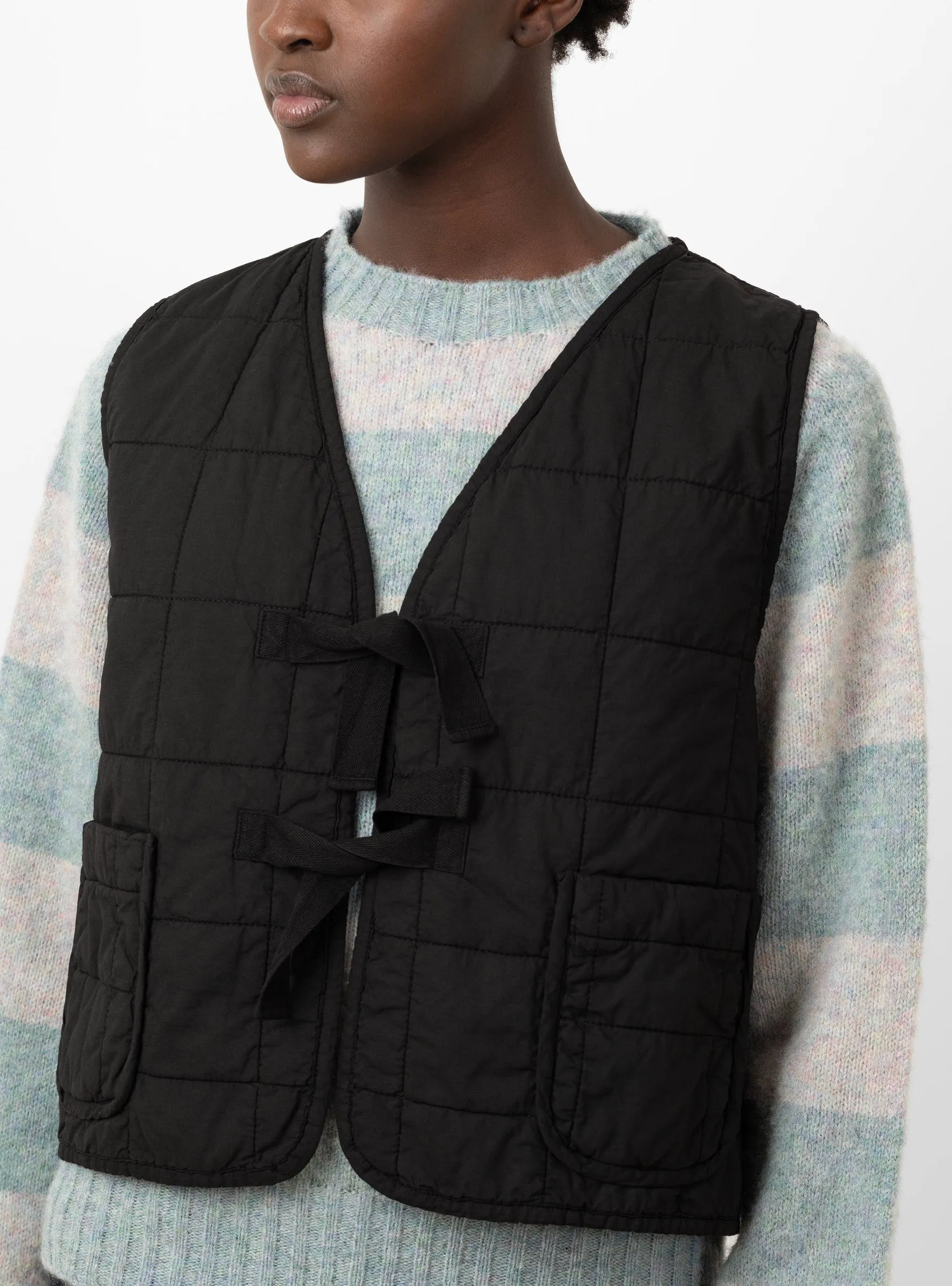 Cropped Light Padded Quilted Vest Black