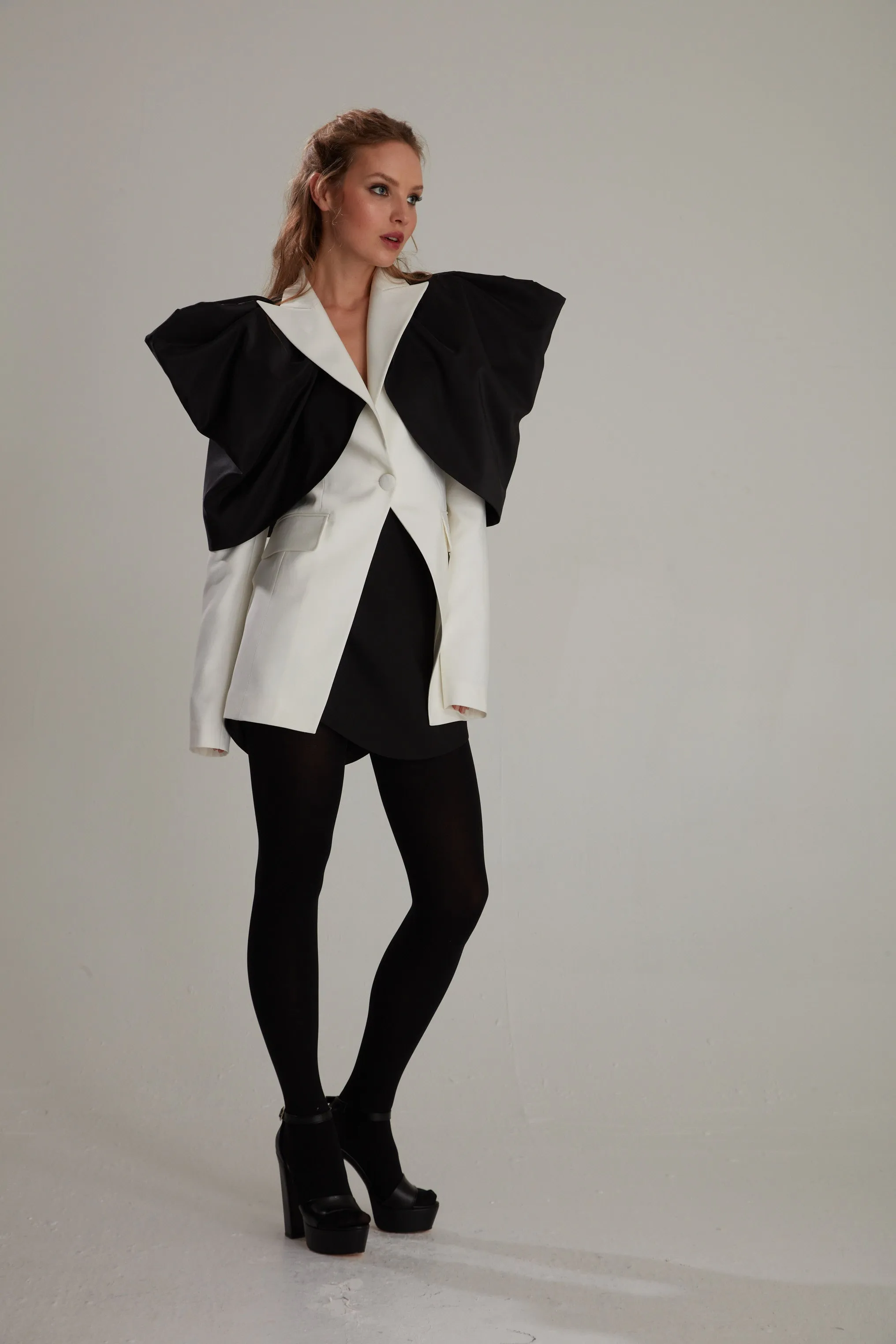 FARREN COUTURE BLAZER JACKET