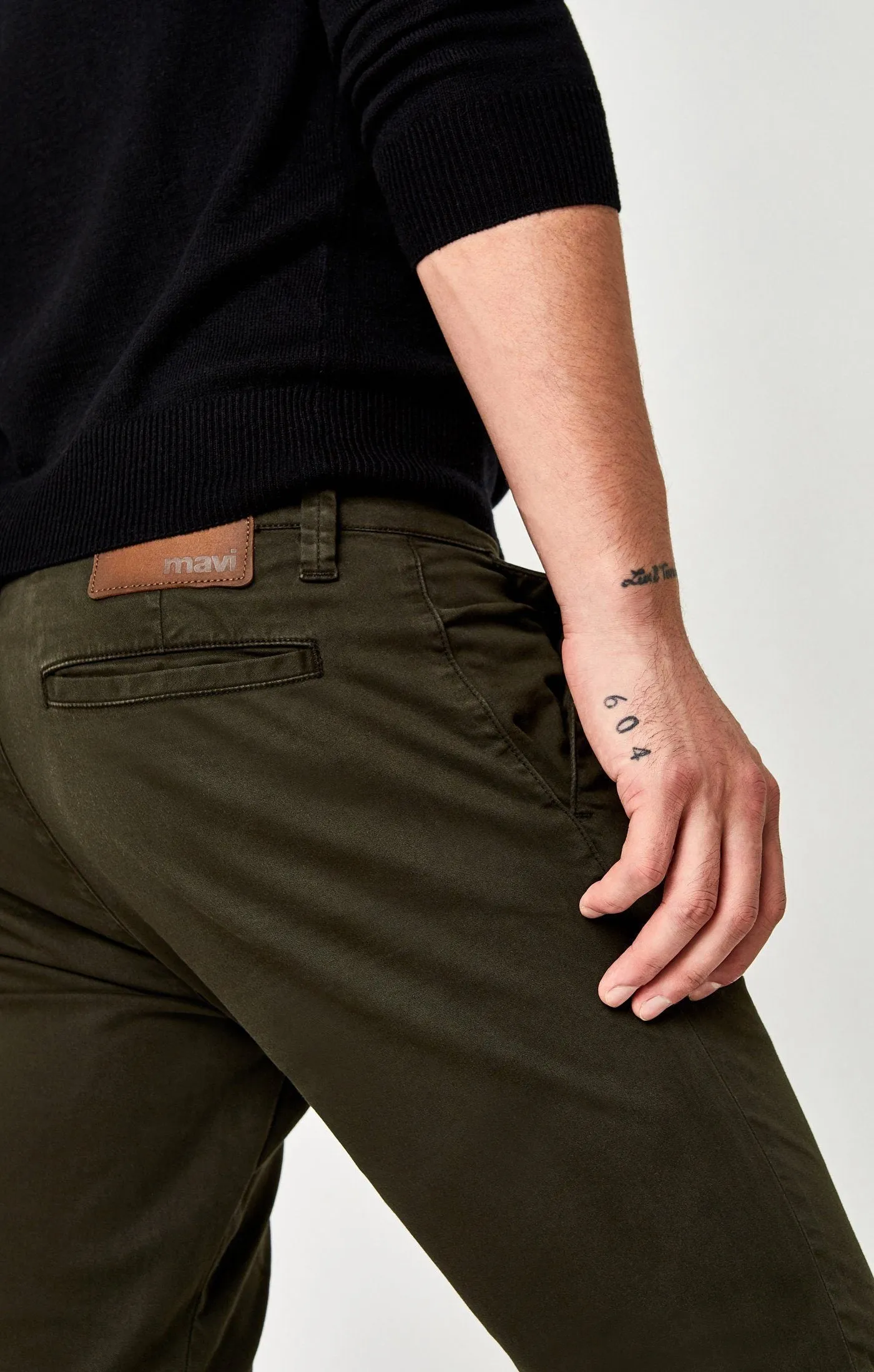 JOHNNY SLIM CHINO IN DARK GREEN TWILL