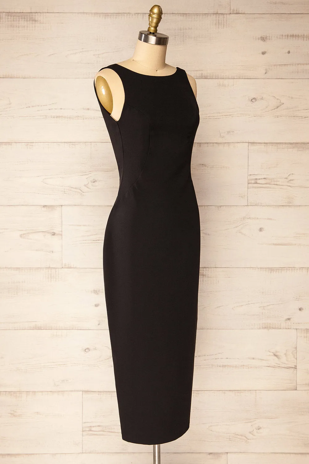 Kovna Black | Fitted Midi Dress w/ Open Back