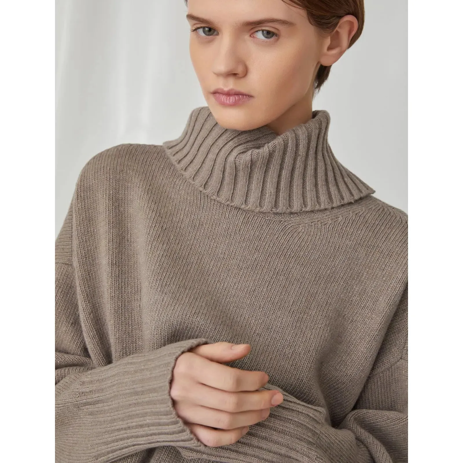 LAMPADA Cashmere Wool Mix Rollneck Jumper Mink