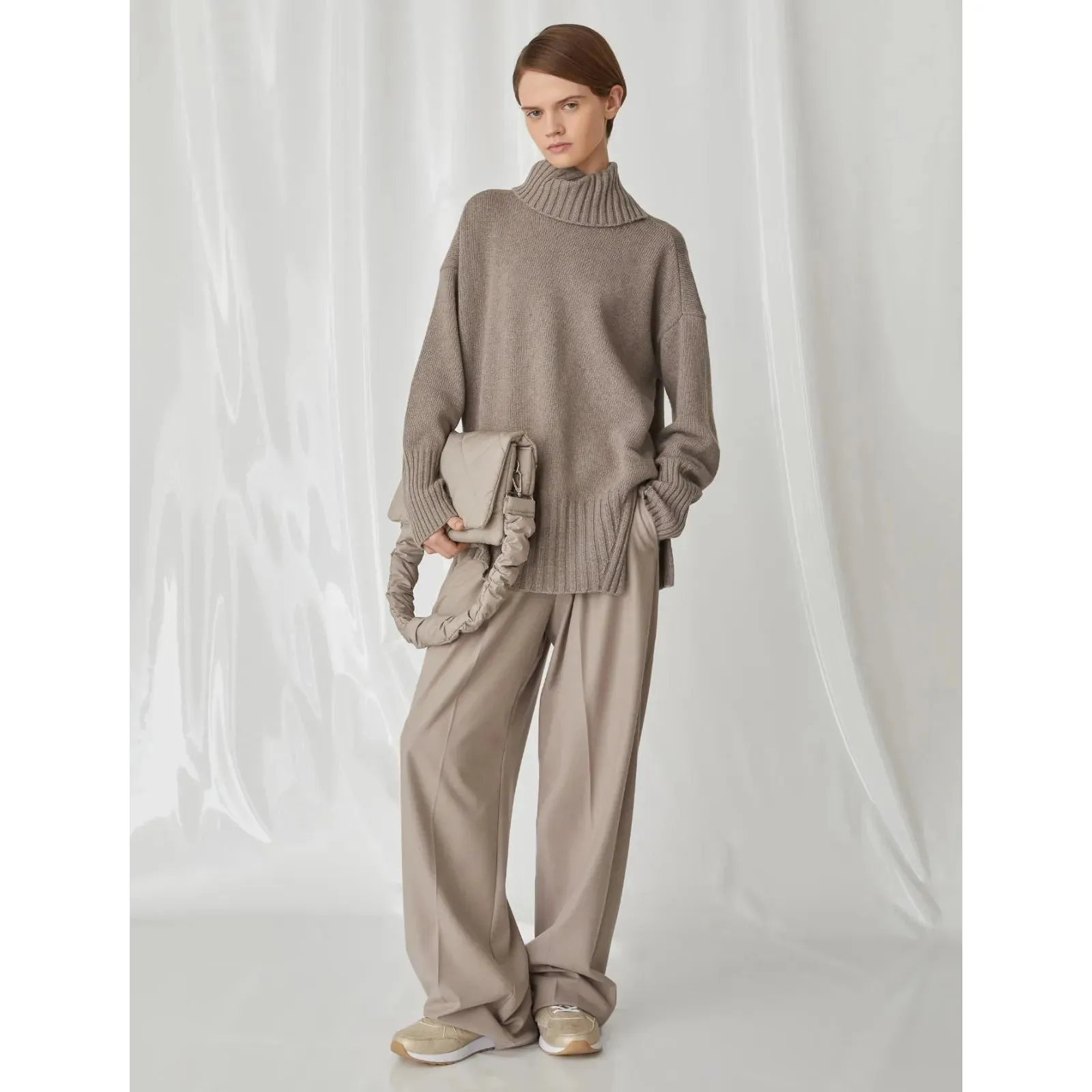 LAMPADA Cashmere Wool Mix Rollneck Jumper Mink