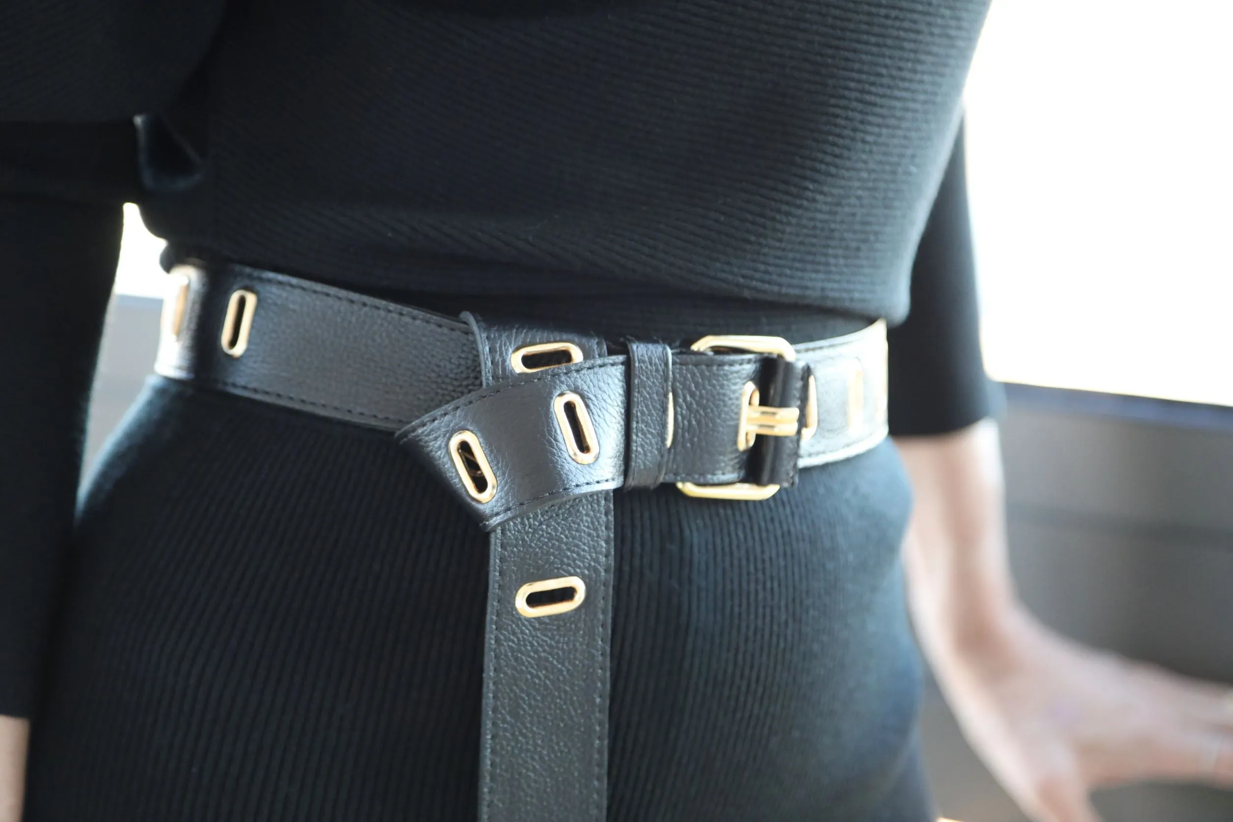 Long Tip Eyelet Belt - Black