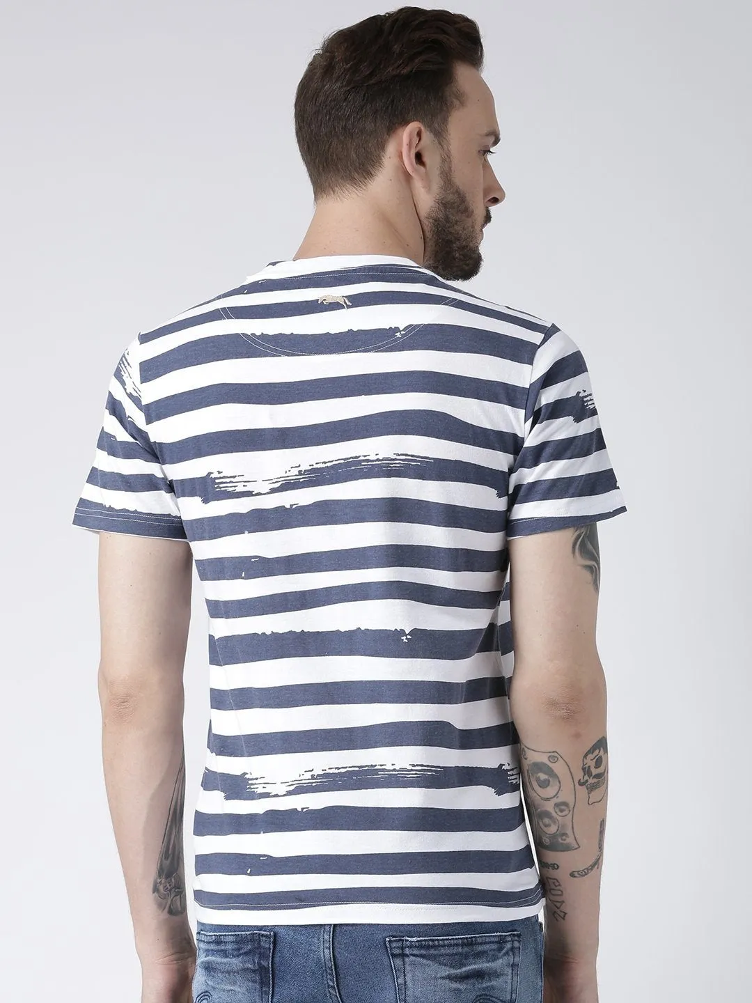 Men White Striped Round Neck T-shirt