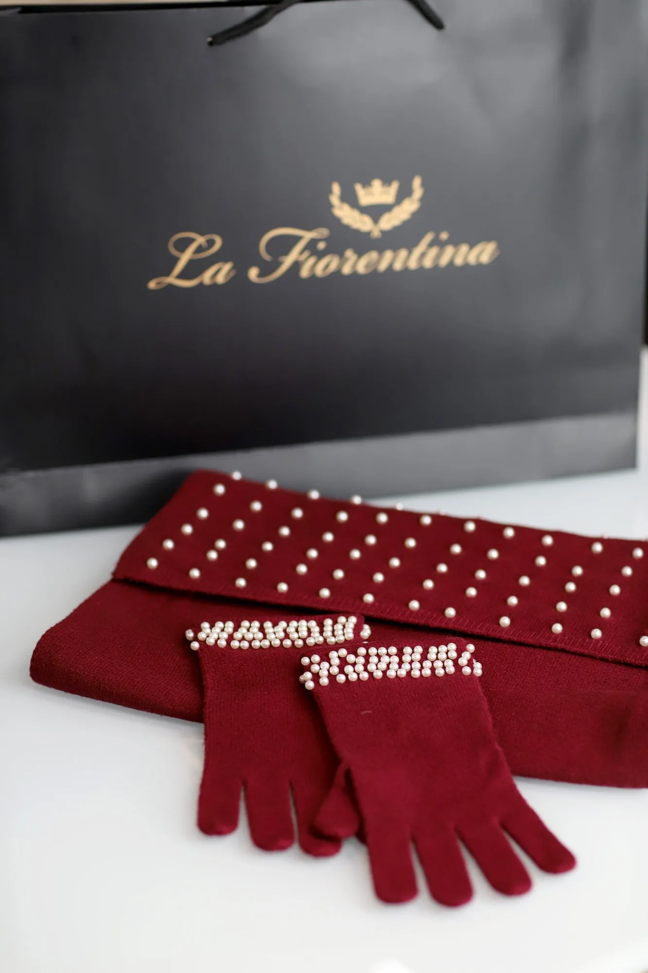 Pearl Glove and Scarf Gift Box Set - Black & Burgundy