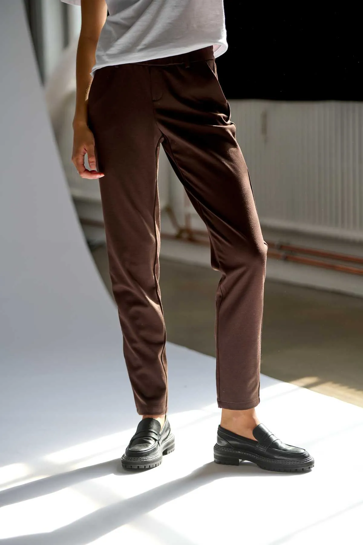 Performance Trousers - Dark Brown