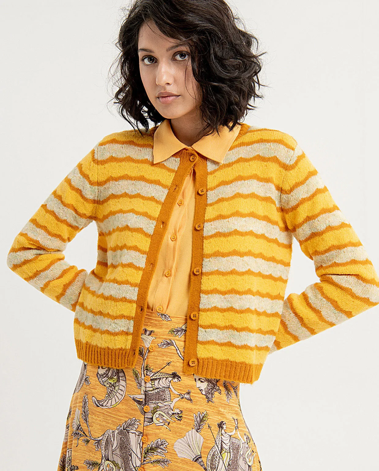 Surkana short striped cardigan yellow