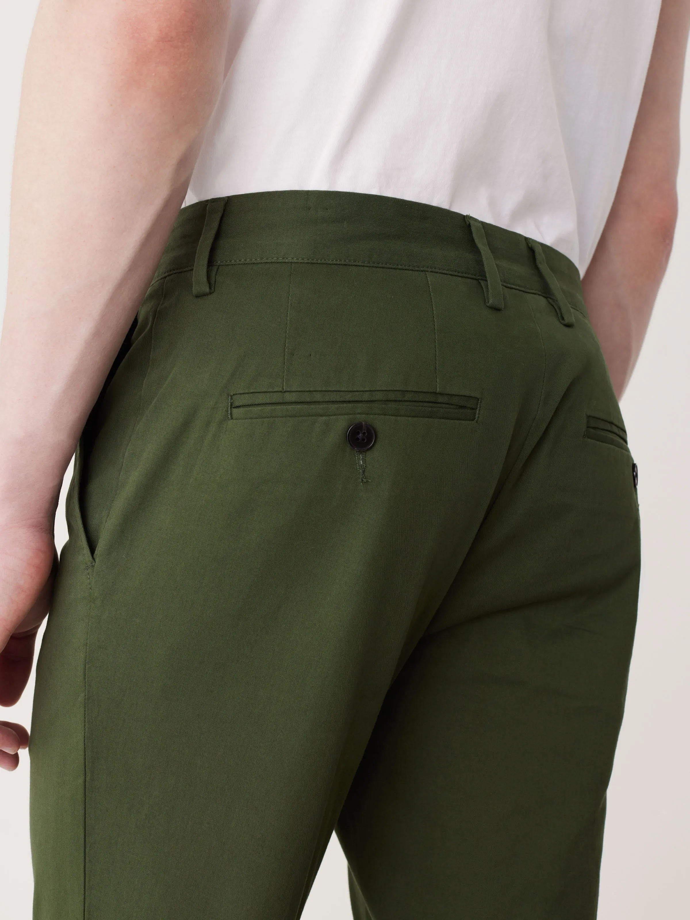 The Brunswick Slim Chino Pant in Green