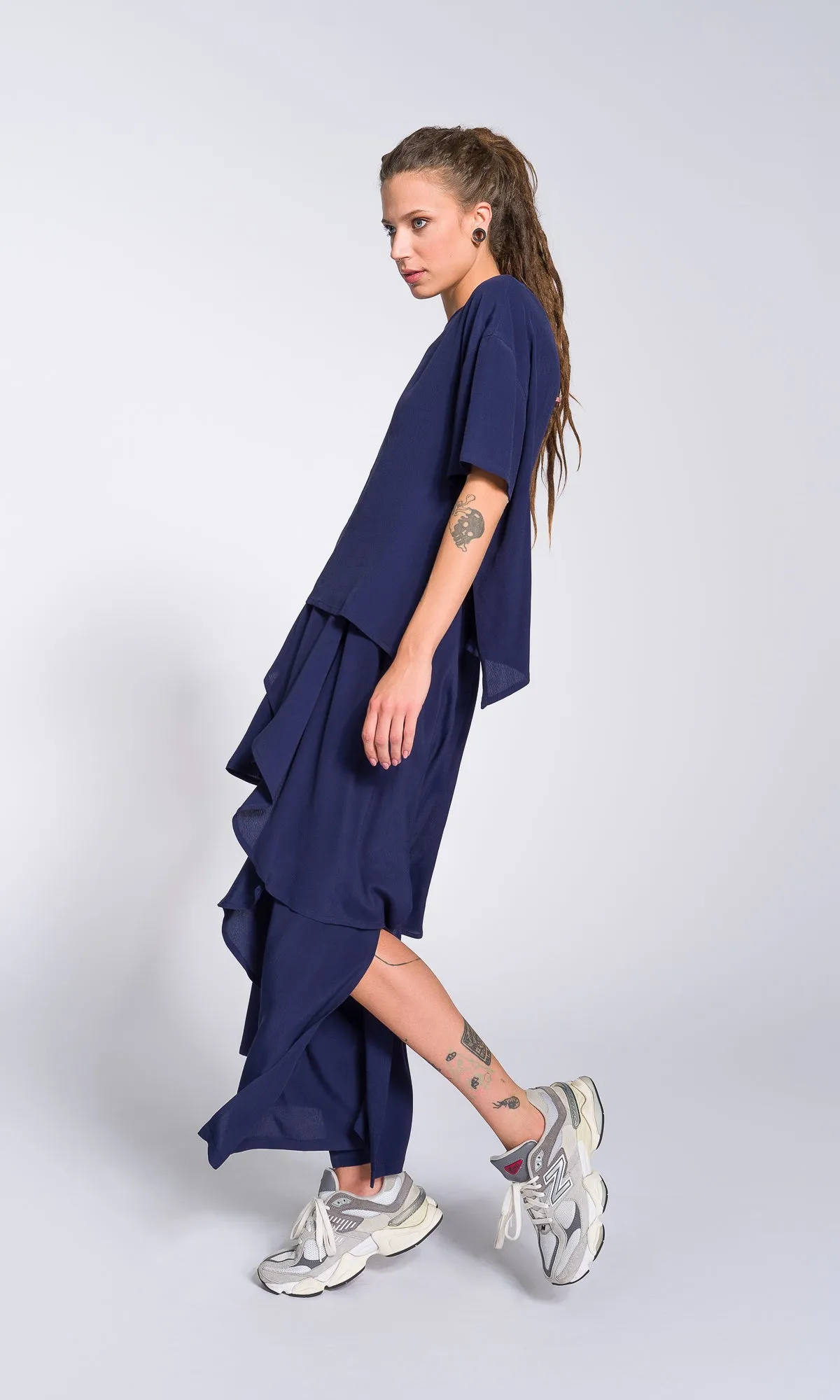 Two-piece Set of Layered Georgette Skirt and Loose Asymmetric T-Shirt